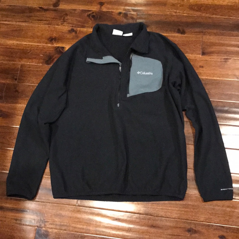 Women’s fleece Columbia pullover